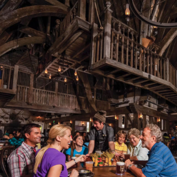 Café da Manhã Harry Potter no Três Vassouras - Island Of Adventure